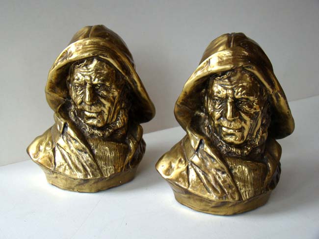 A nice pair of figural Fisherman bookends by PM Craftsman circa 1960